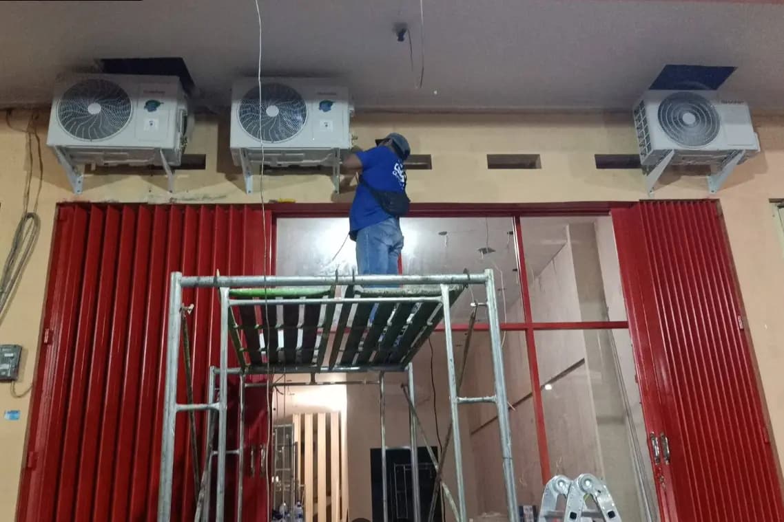 Servis Ac rumah Banjarmasin ( Hafiz Teknik )